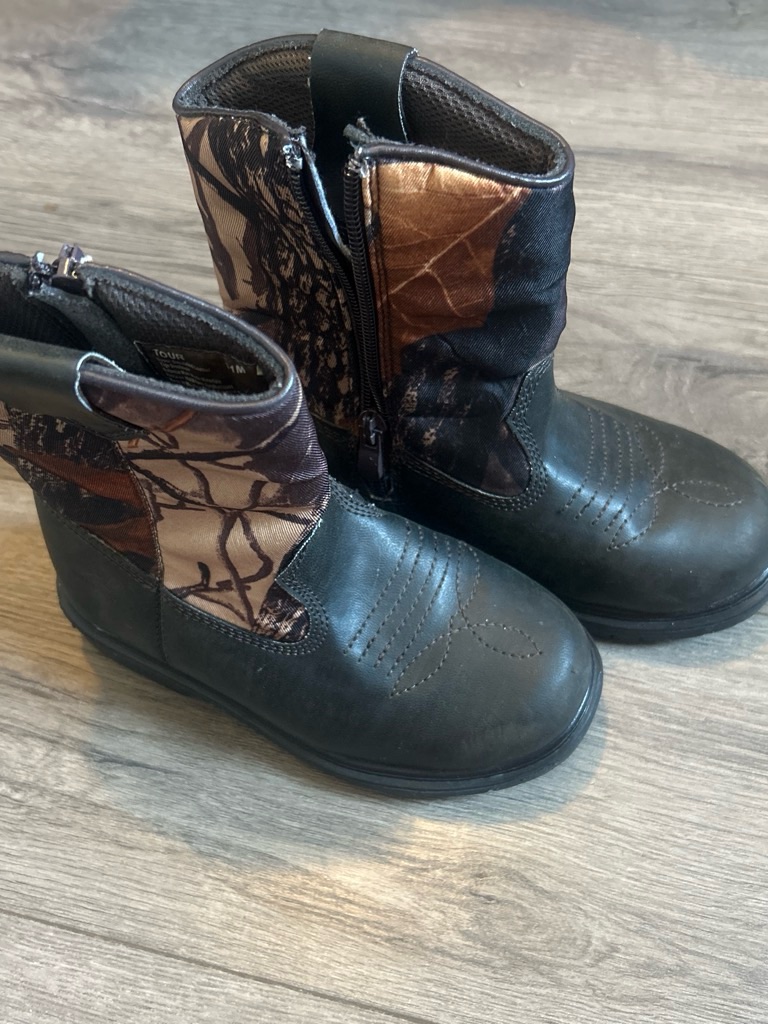 Kids Black And Brown Camo Mid-Calf Boots Size 11